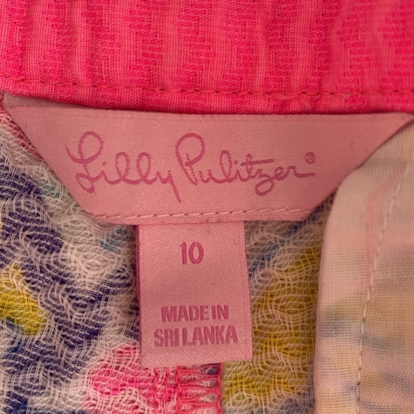 Lilly Pulitzer Adie Swept by Tide shorts 10 - Picture 3 of 5